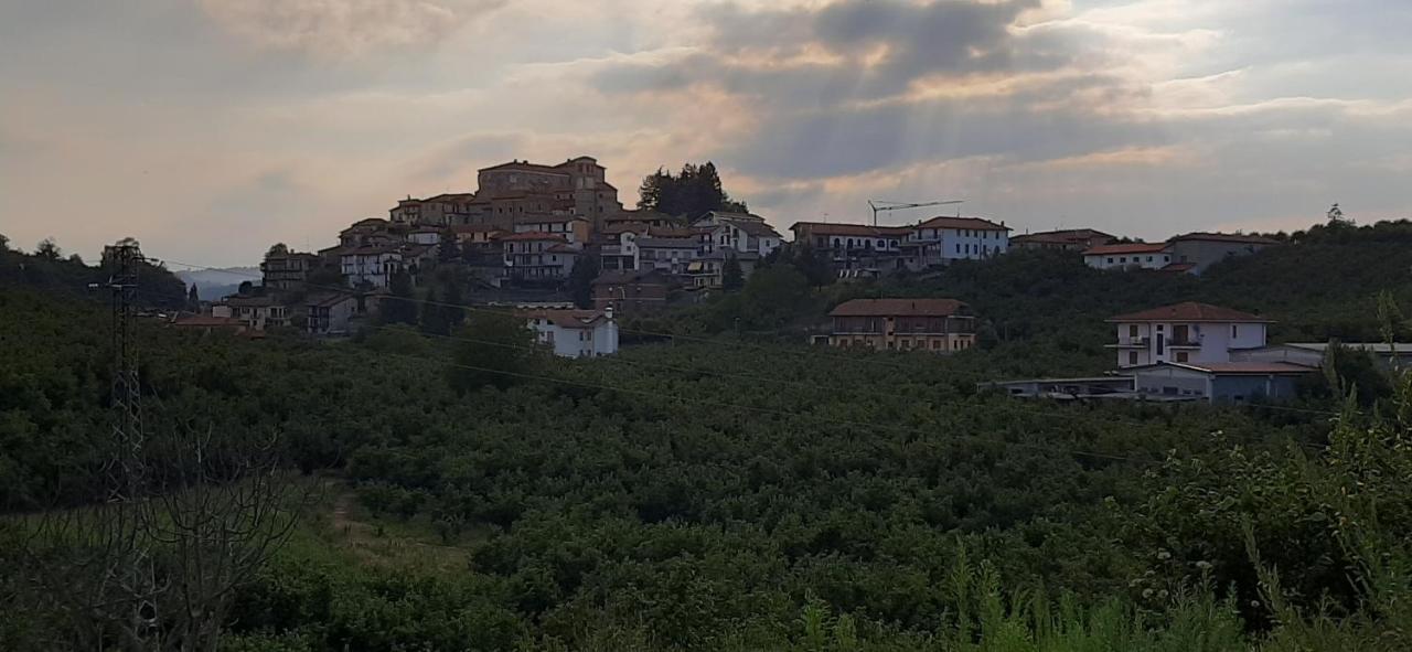 Ristorante Albergo Da Maurizio Cravanzana Eksteriør bilde