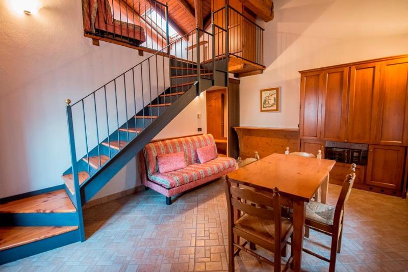 Ristorante Albergo Da Maurizio Cravanzana Eksteriør bilde