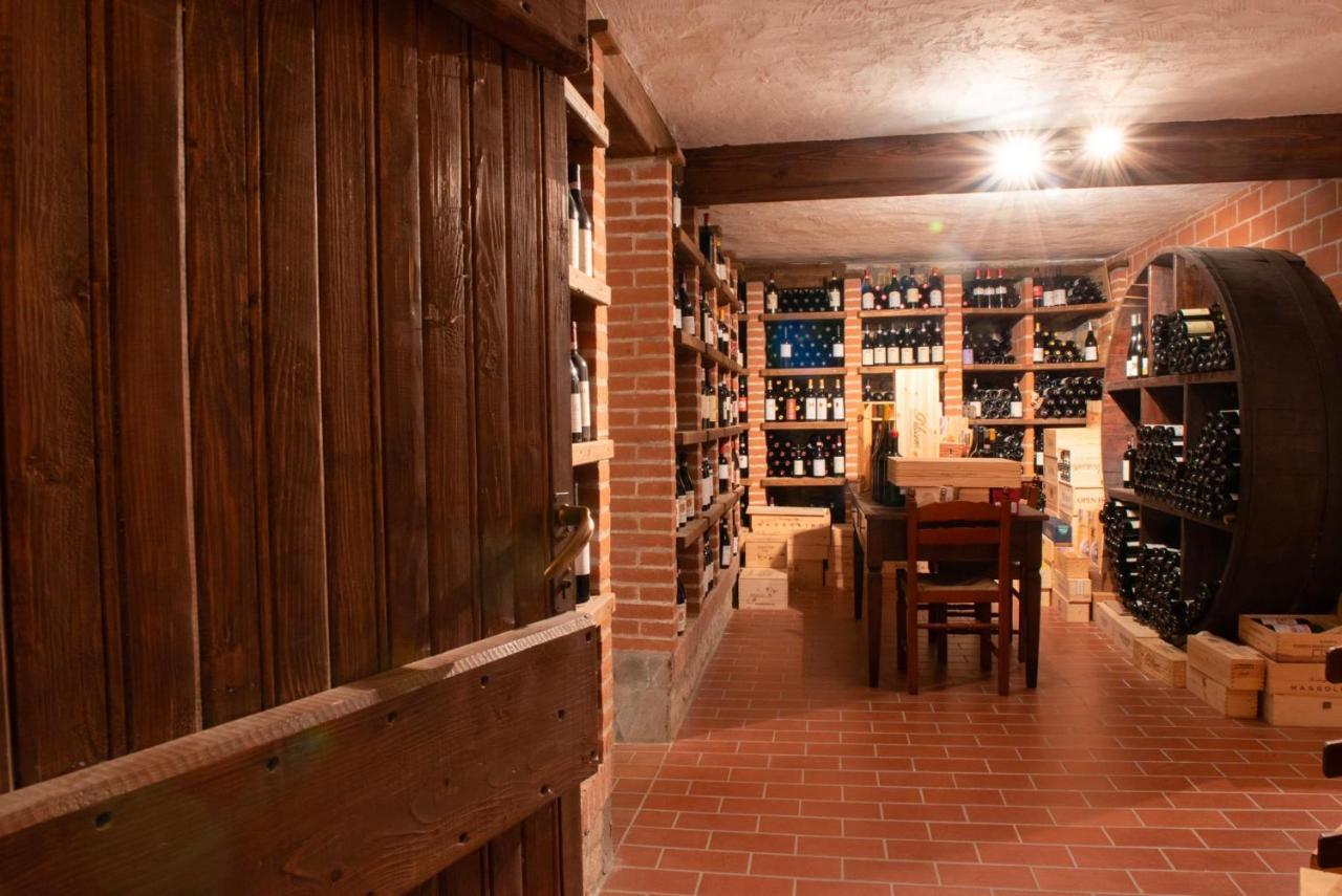 Ristorante Albergo Da Maurizio Cravanzana Eksteriør bilde