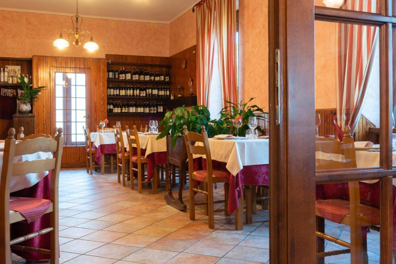 Ristorante Albergo Da Maurizio Cravanzana Eksteriør bilde