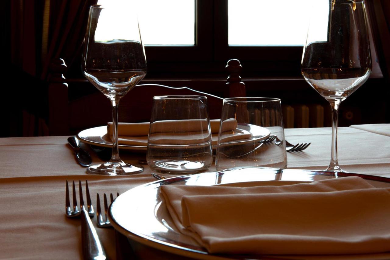 Ristorante Albergo Da Maurizio Cravanzana Eksteriør bilde